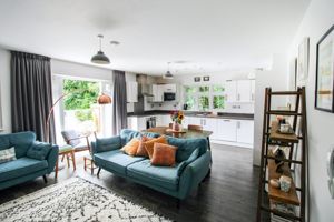40 Searchwood Road
